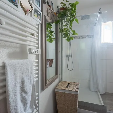 Little House With Courtyard Daire Bordeaux